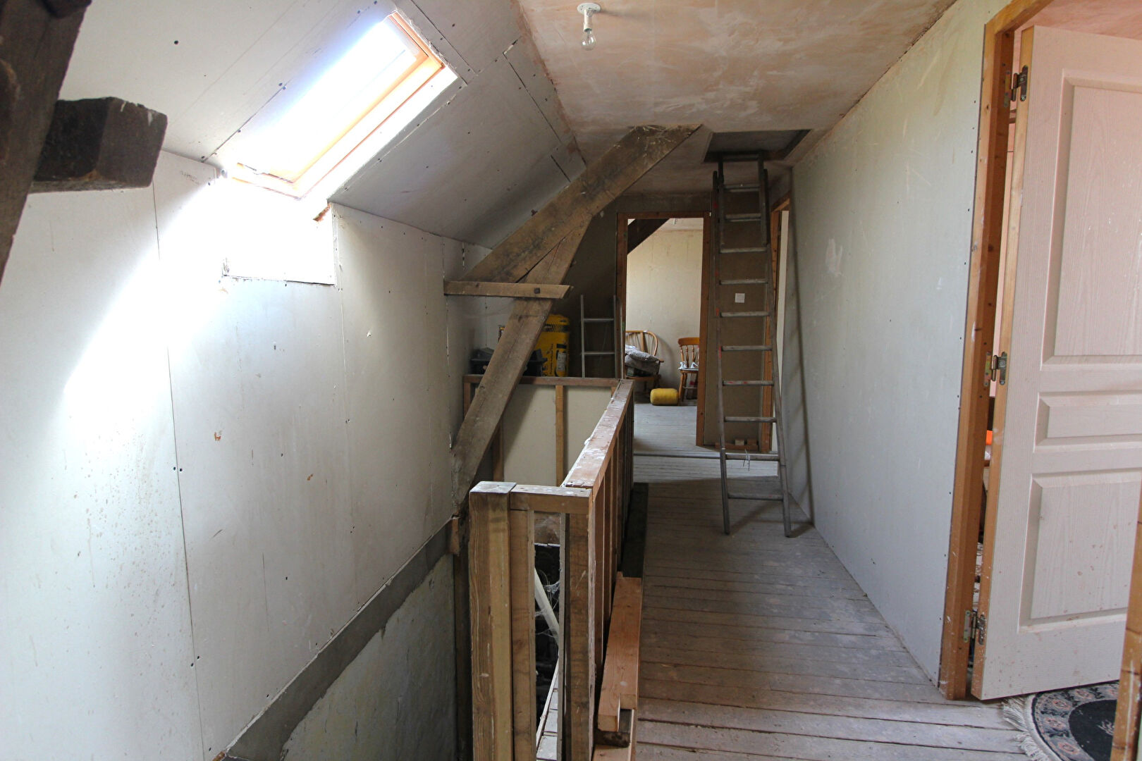 Photo Maison en pierre à finir de rénover image 4/6