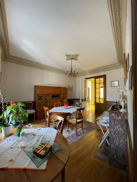 Photo Maison de ville de 1923 de 300m²  Roanne - centre 350.000 image 3/6