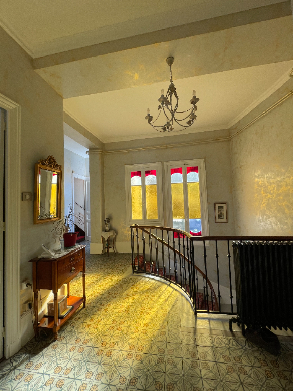 Photo Maison de ville de 1923 de 300m²  Roanne - centre 350.000 image 5/6