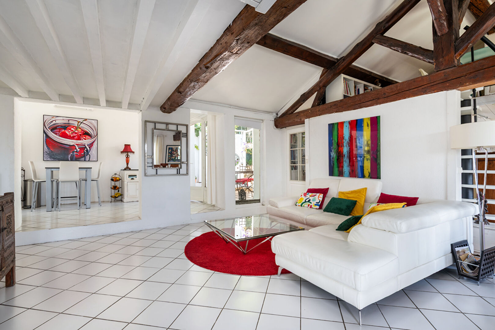 Appartement familial avec terrasses et jardin et vue sur les quais de Saône.