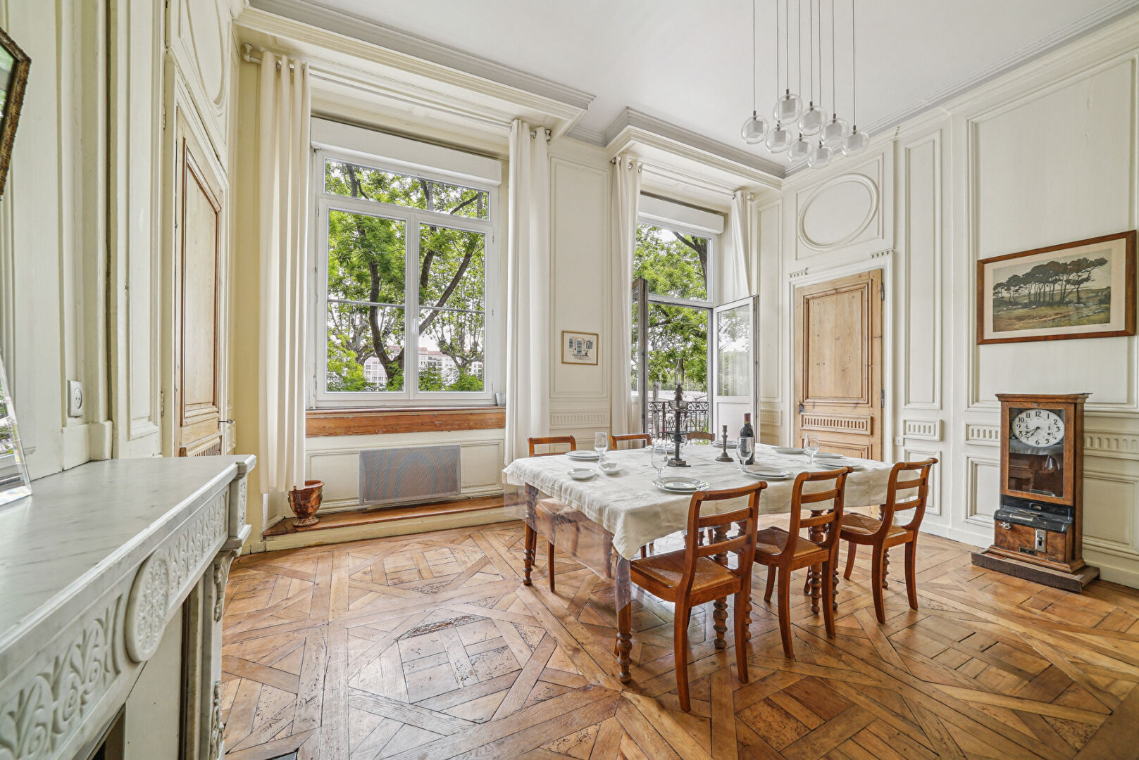 Appartement familial, Quai de Saône.