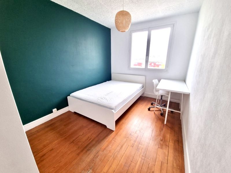 Photo BREST MENEZ PAUL, T4, 67 m2, 3 Chambres, image 4/6