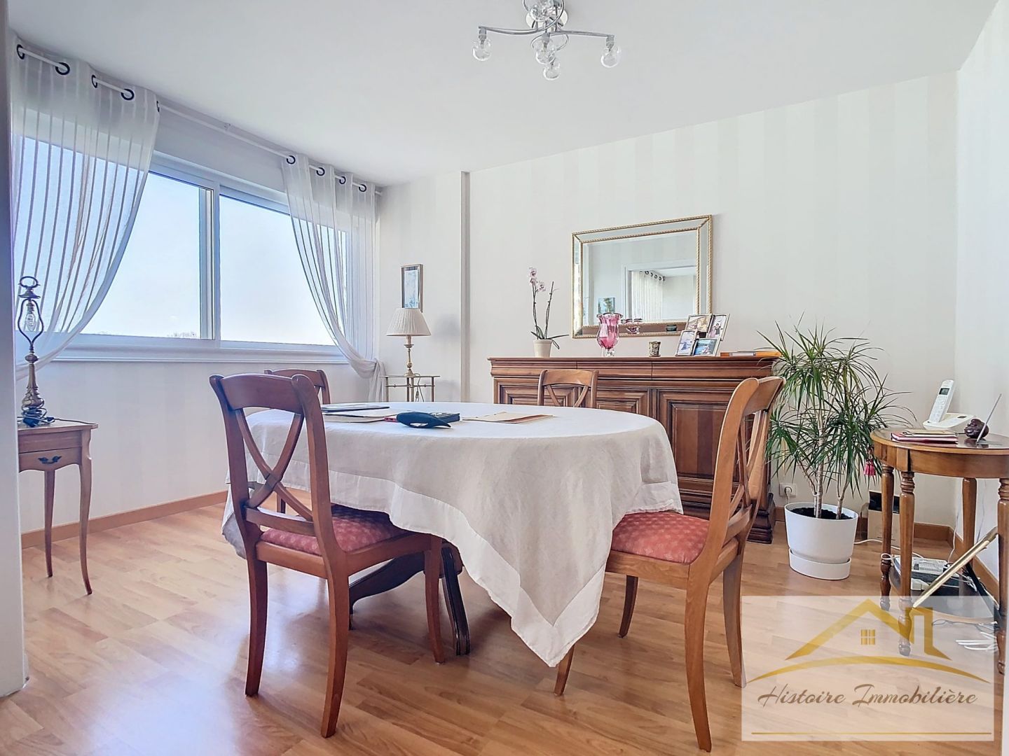 Photo Appartement T5 Avec Ascenseur Et Garage image 3/6