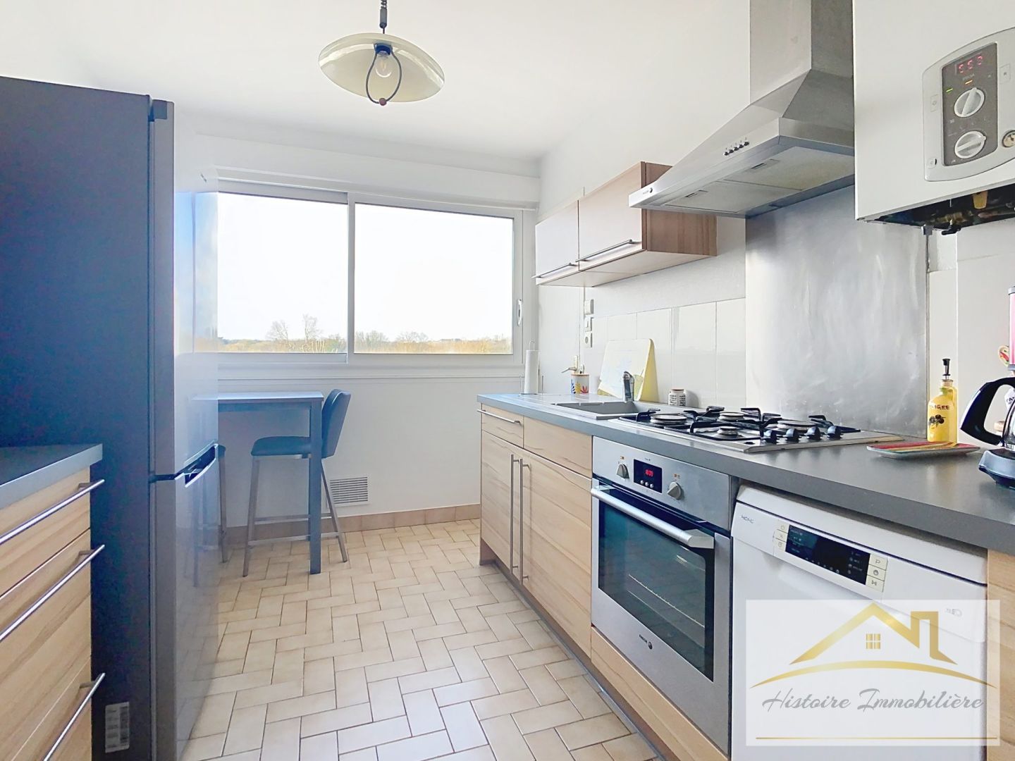 Photo Appartement T5 Avec Ascenseur Et Garage image 5/6