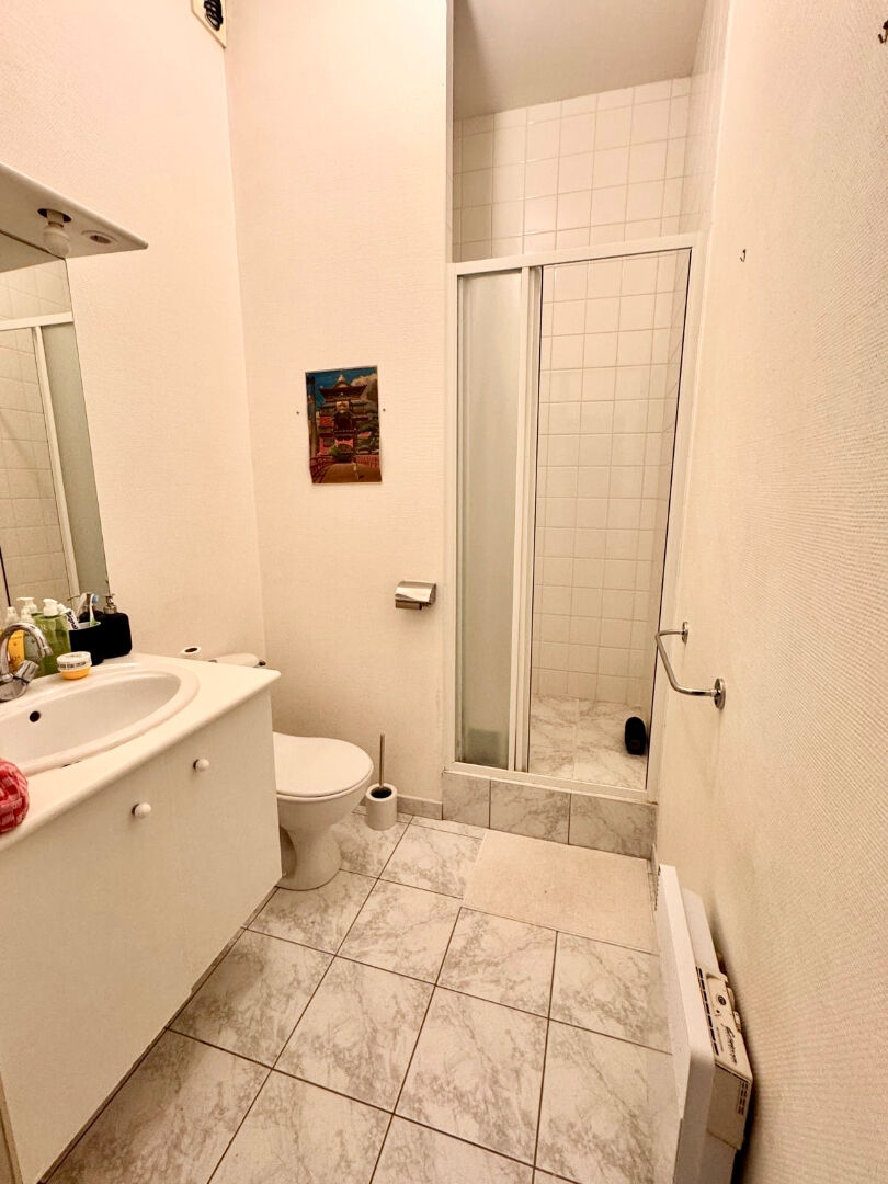 Photo T2  angers hyper centre Ralliement image 4/4