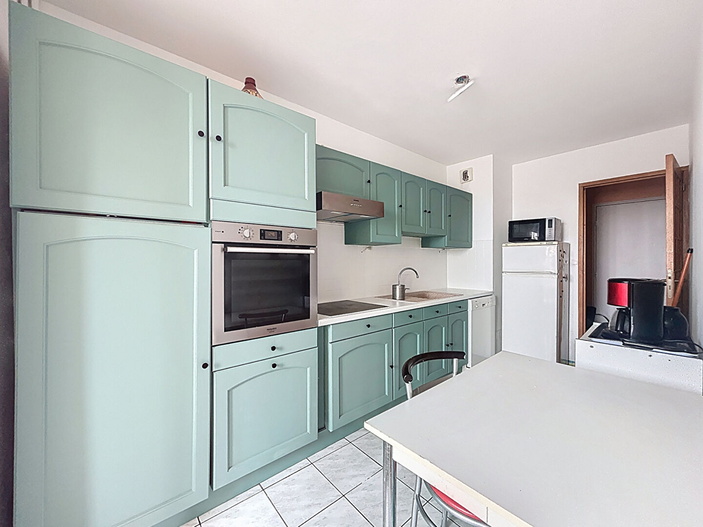 Photo ANGERS SUD PROCHE TRAMWAY APPARTEMENT 3 CHAMBRES BALCON CAVE ET PARKING image 1/6