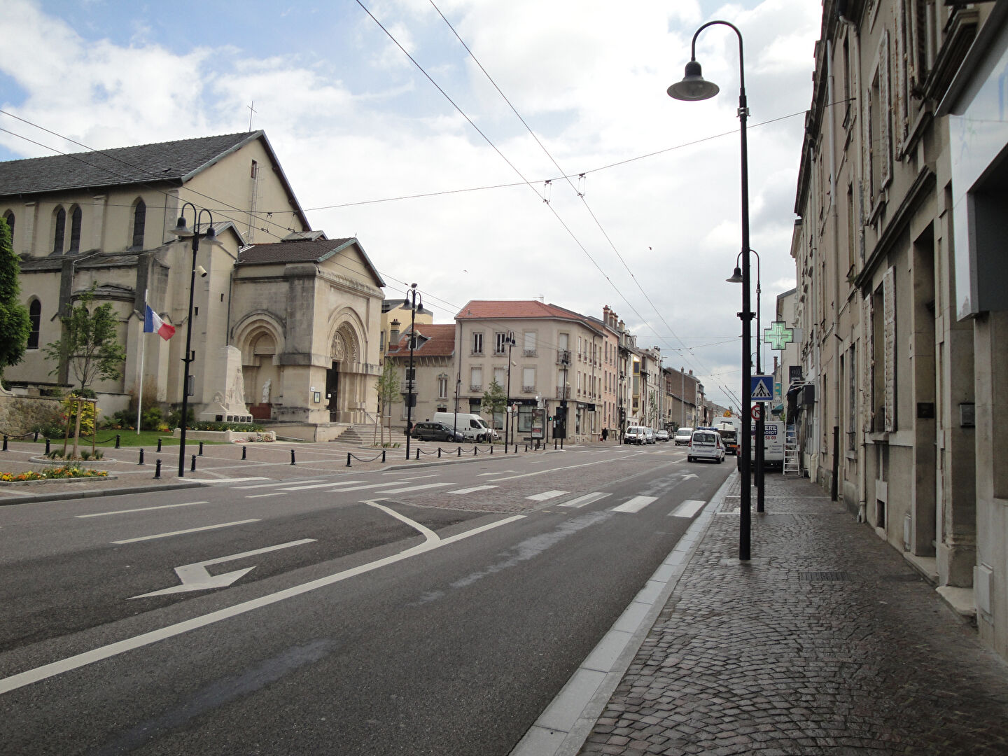 Photo Immeuble de rapport SAINT MAX - avenue Carnot image 2/3