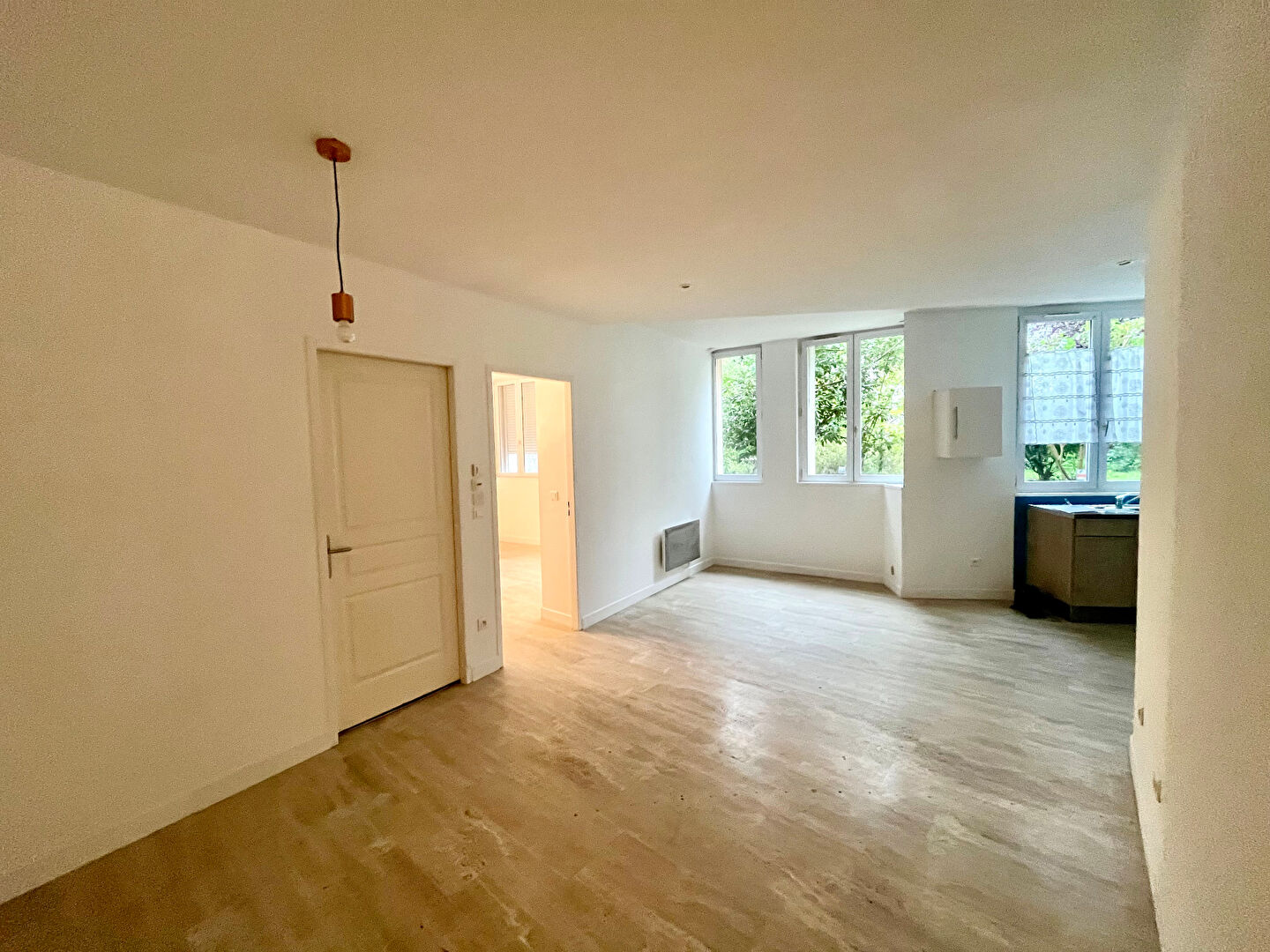 Photo Charmand T3 de 60m2 avec parking - Quartier Commanderie NANCY image 3/6