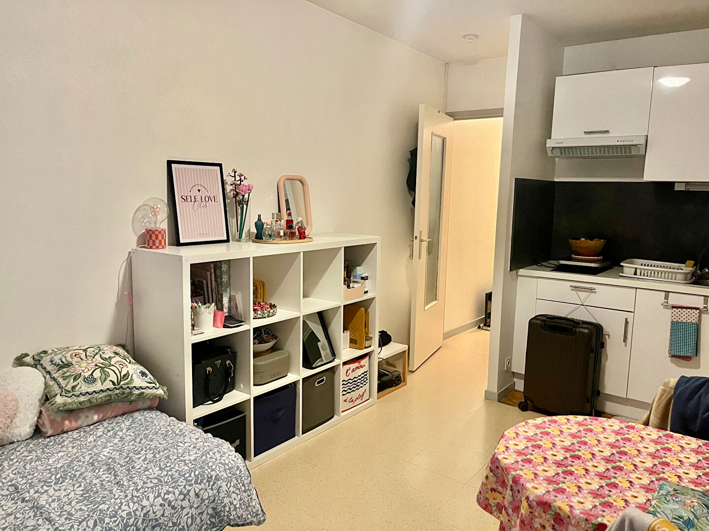 Photo Studio loué - Quartier Commanderie - Proche gare de Nancy image 1/6