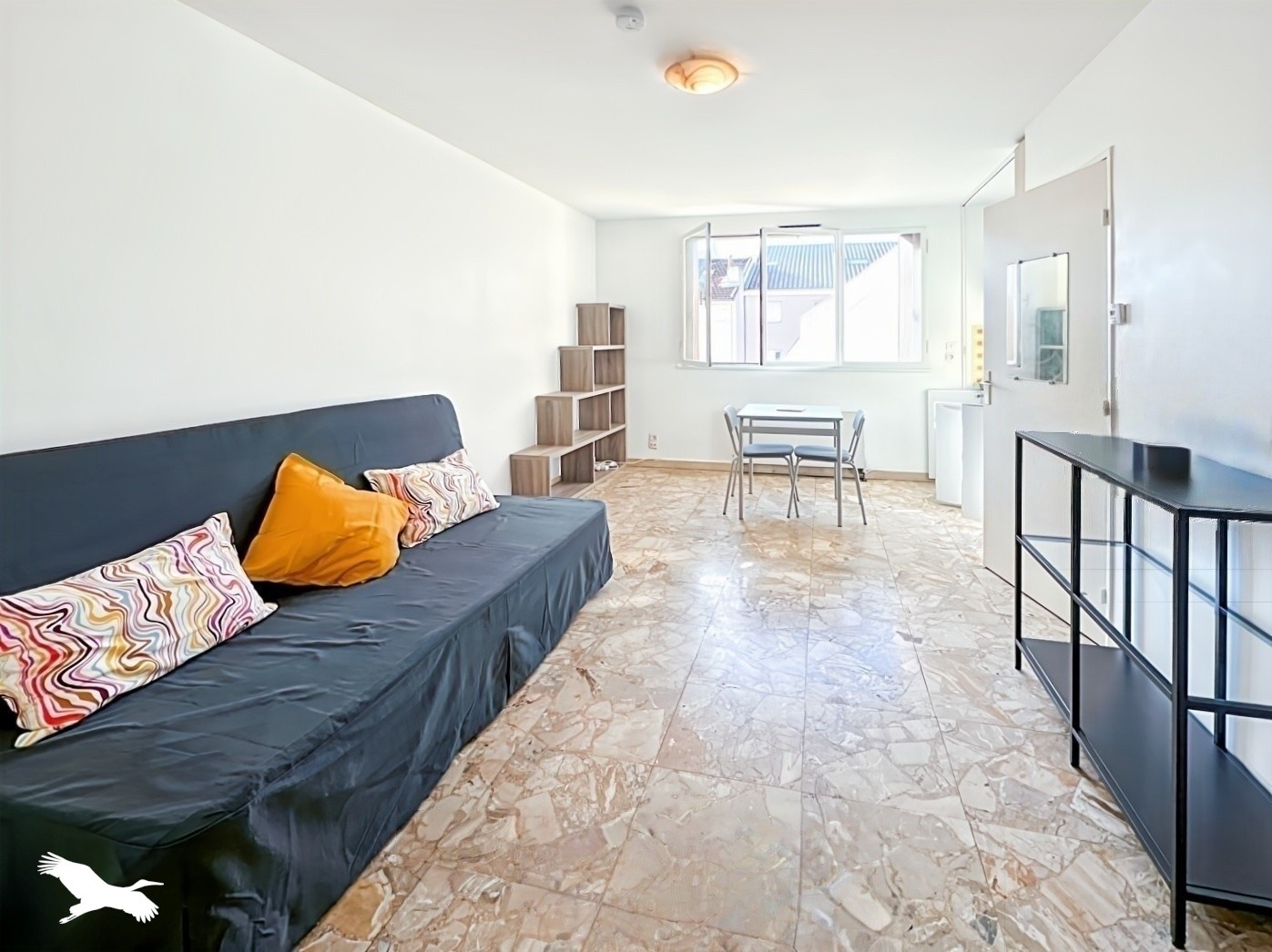 A LOUER Appartement  Meublé Marseille STUDIO 26 m2, PROCHE COMMODITES, IDEAL ETUDIANT