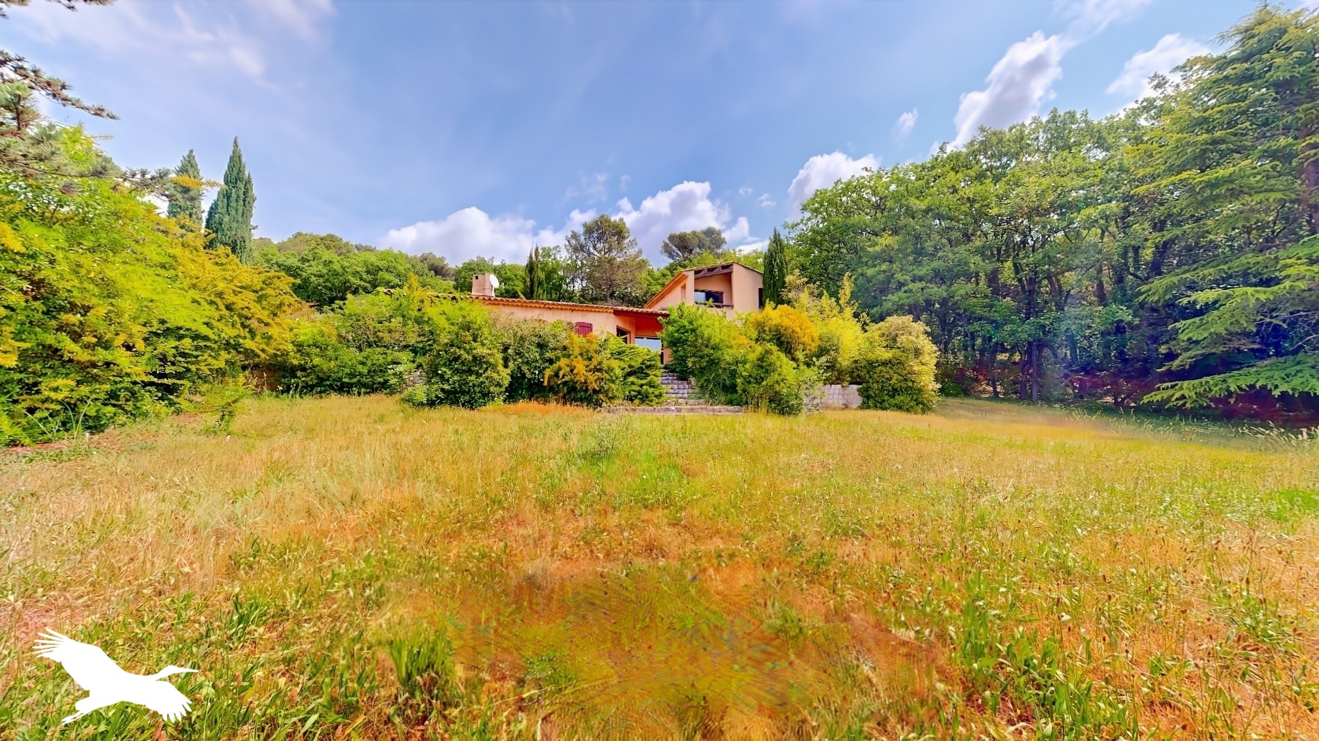 Photo À vendre - ELISA - Maison de 209 m2 avec terrasse et 4800 m2 de terrain - SUD-OUEST - 84240 - La Bastide Des Jourdans image 4/6