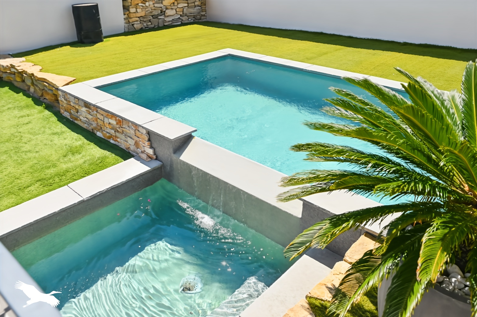 Photo Maison La Ciotat 4 pièce(s) 101m2 + piscine + jardin+ terrasse+jacuzzi image 1/6