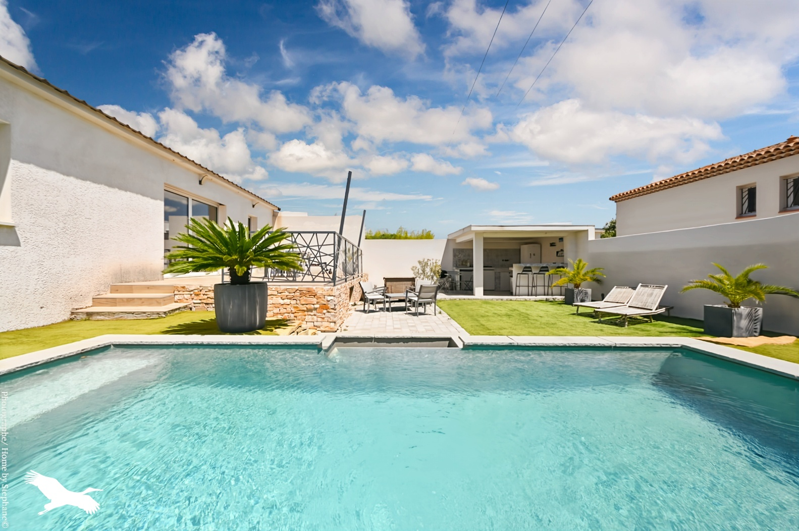 Photo Maison La Ciotat 4 pièce(s) 101m2 + piscine + jardin+ terrasse+jacuzzi image 3/6