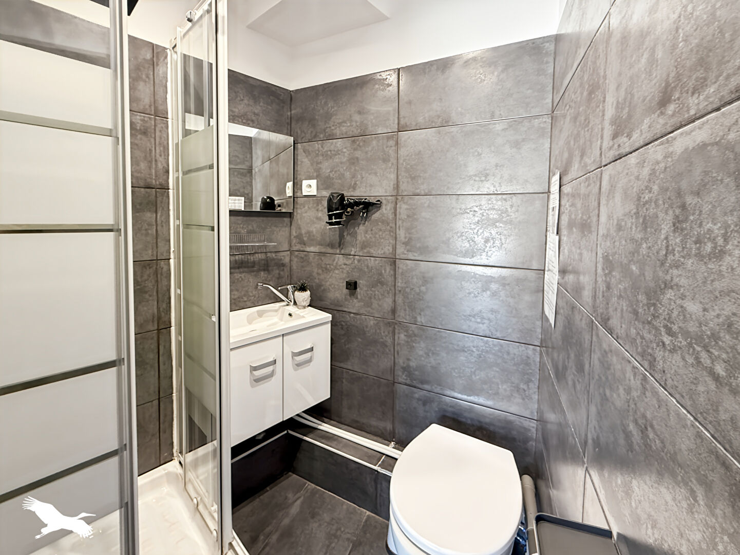 Photo A LOUER: Studio Marseille 1 pièce 16 m2- Marseille 8ème-PRADO image 2/4