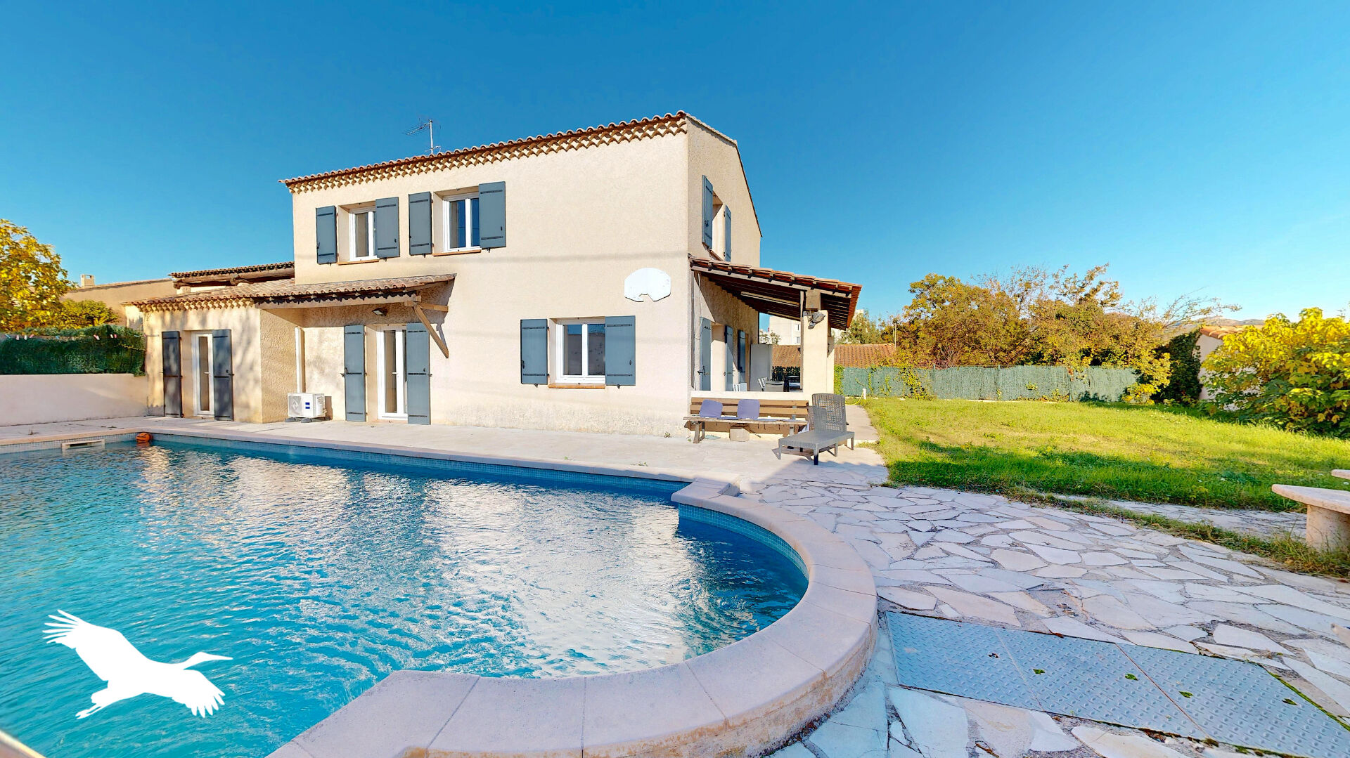 Photo À VENDRE - Marseille 13013, Secteur Les Olives - Maison 6 pièces 130m², 5 chambres - garage - piscine - parcelle de 600m² image 2/6