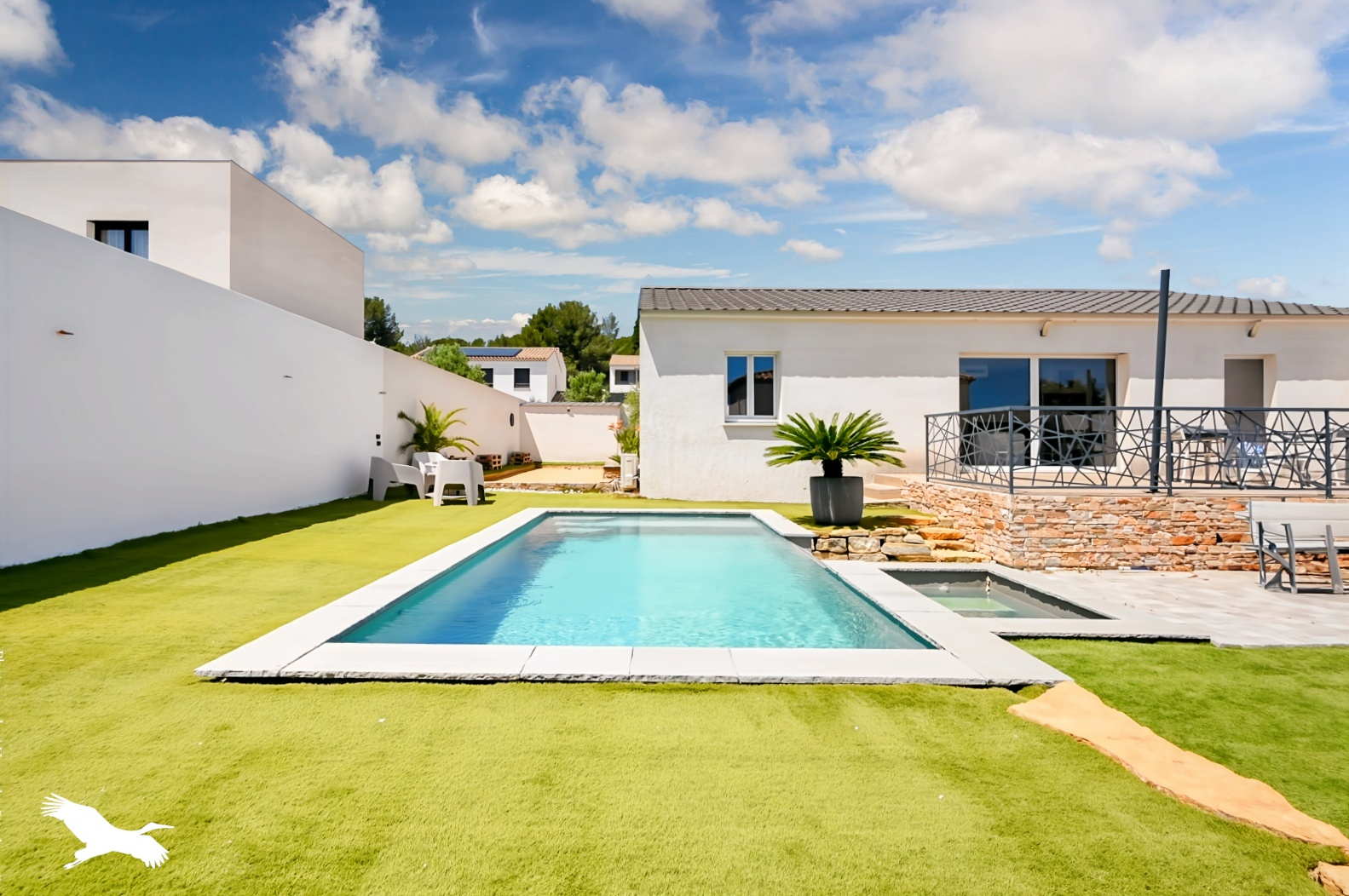 Maison La Ciotat 4 pièce(s) 101m2 + piscine + jardin+ terrasse+jacuzzi