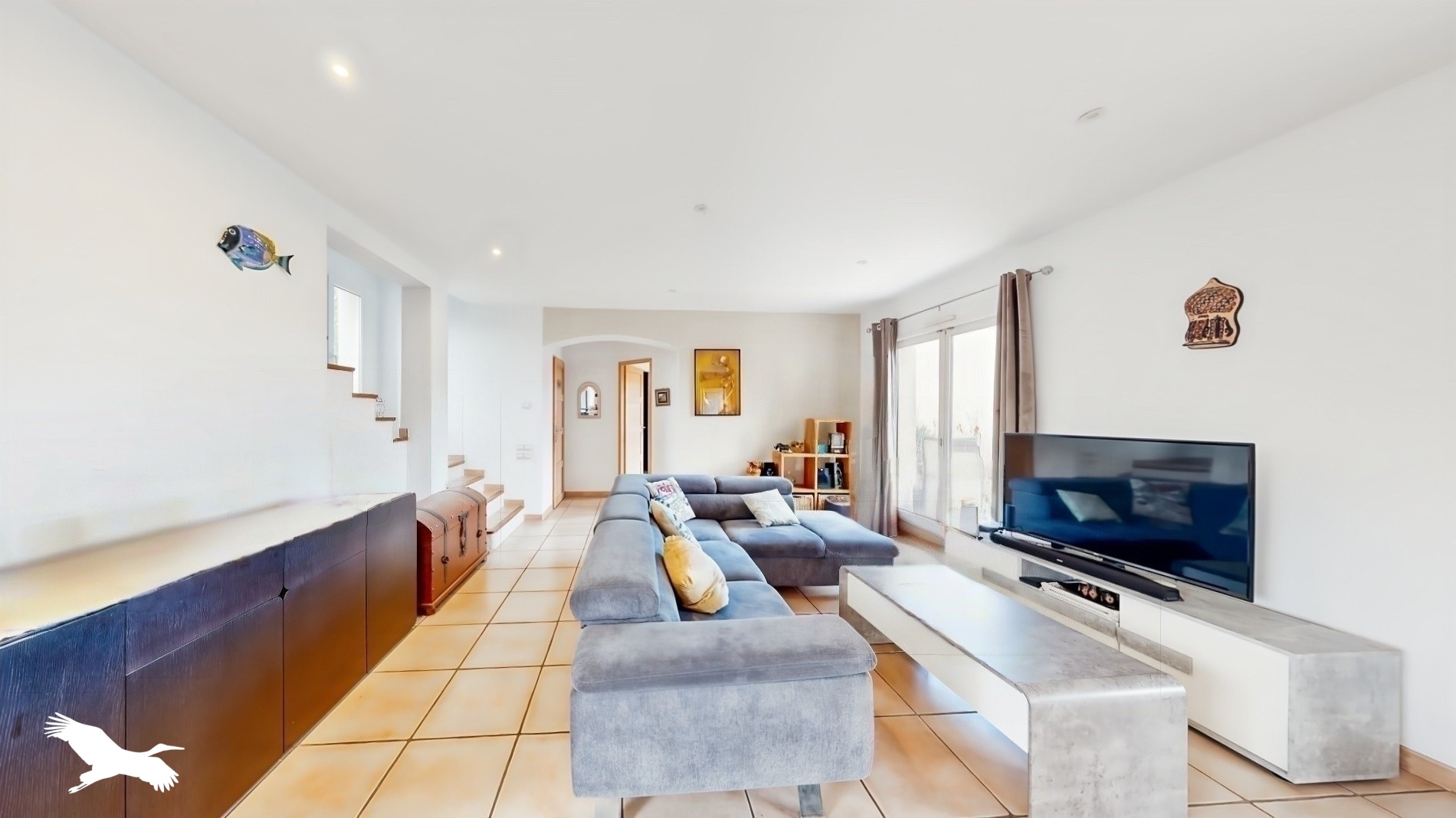 Photo À vendre - SARRA - Maison 6 pièces 175m² avec gararge de 42m² et piscine sur une parcelle de 899m² image 3/6