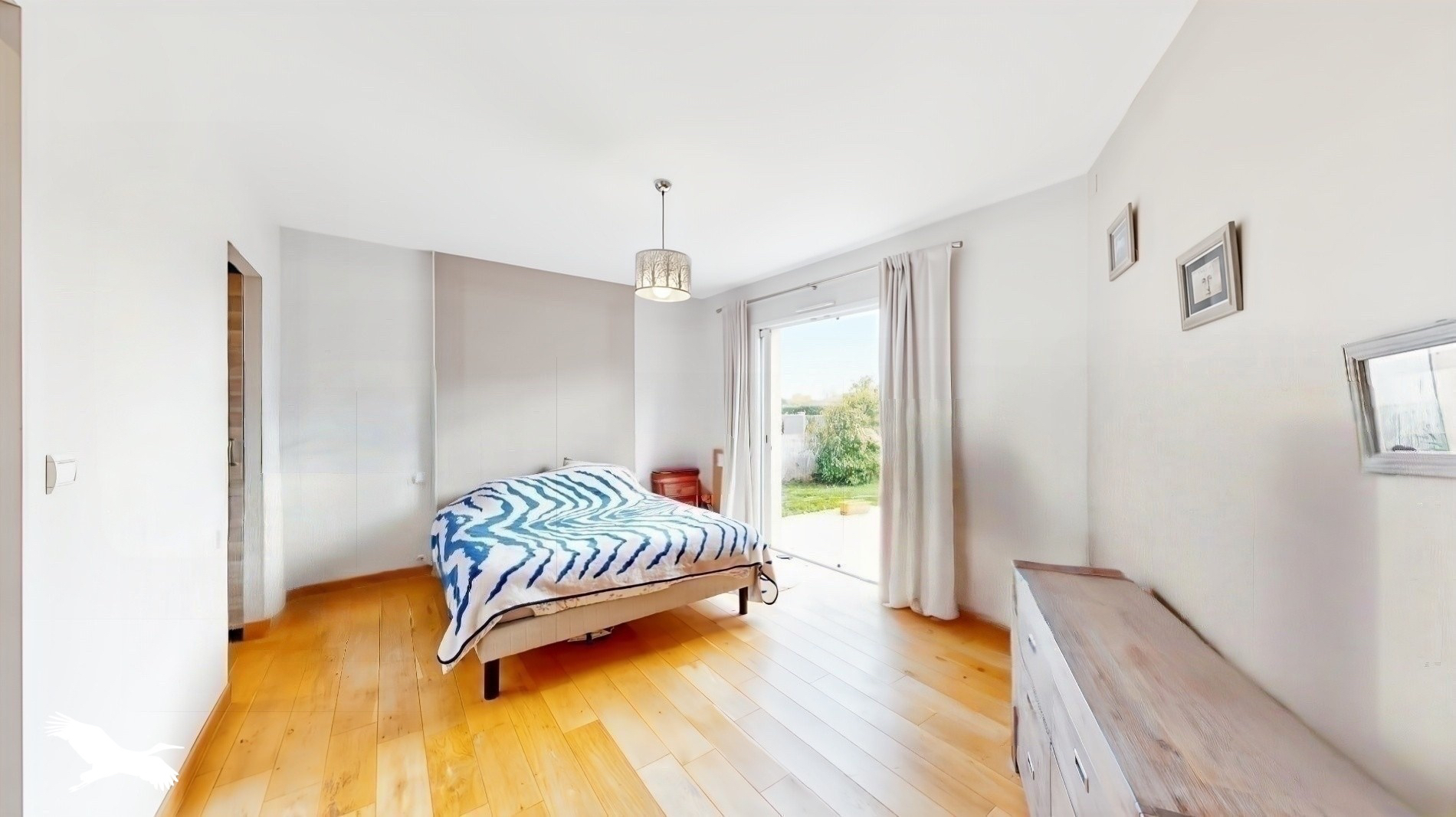 Photo À vendre - SARRA - Maison 6 pièces 175m² avec gararge de 42m² et piscine sur une parcelle de 899m² image 6/6