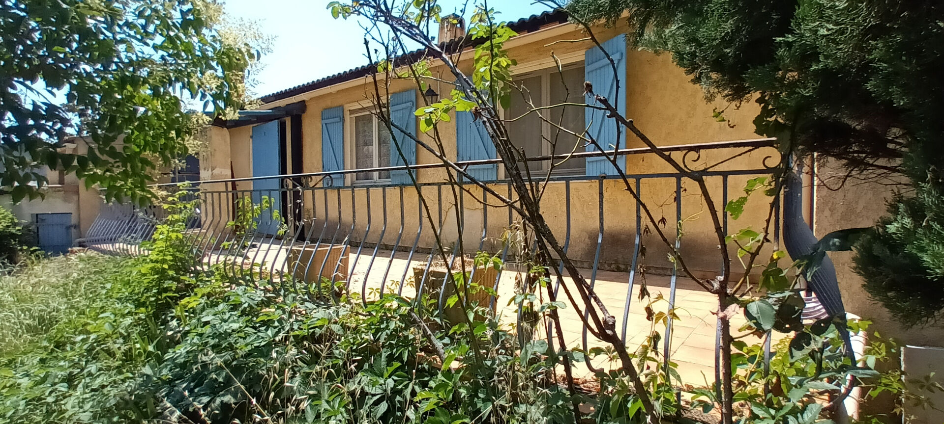 SAINT-ANDIOL- MAISON 6 PIECES SUR 816M2 CLOS
