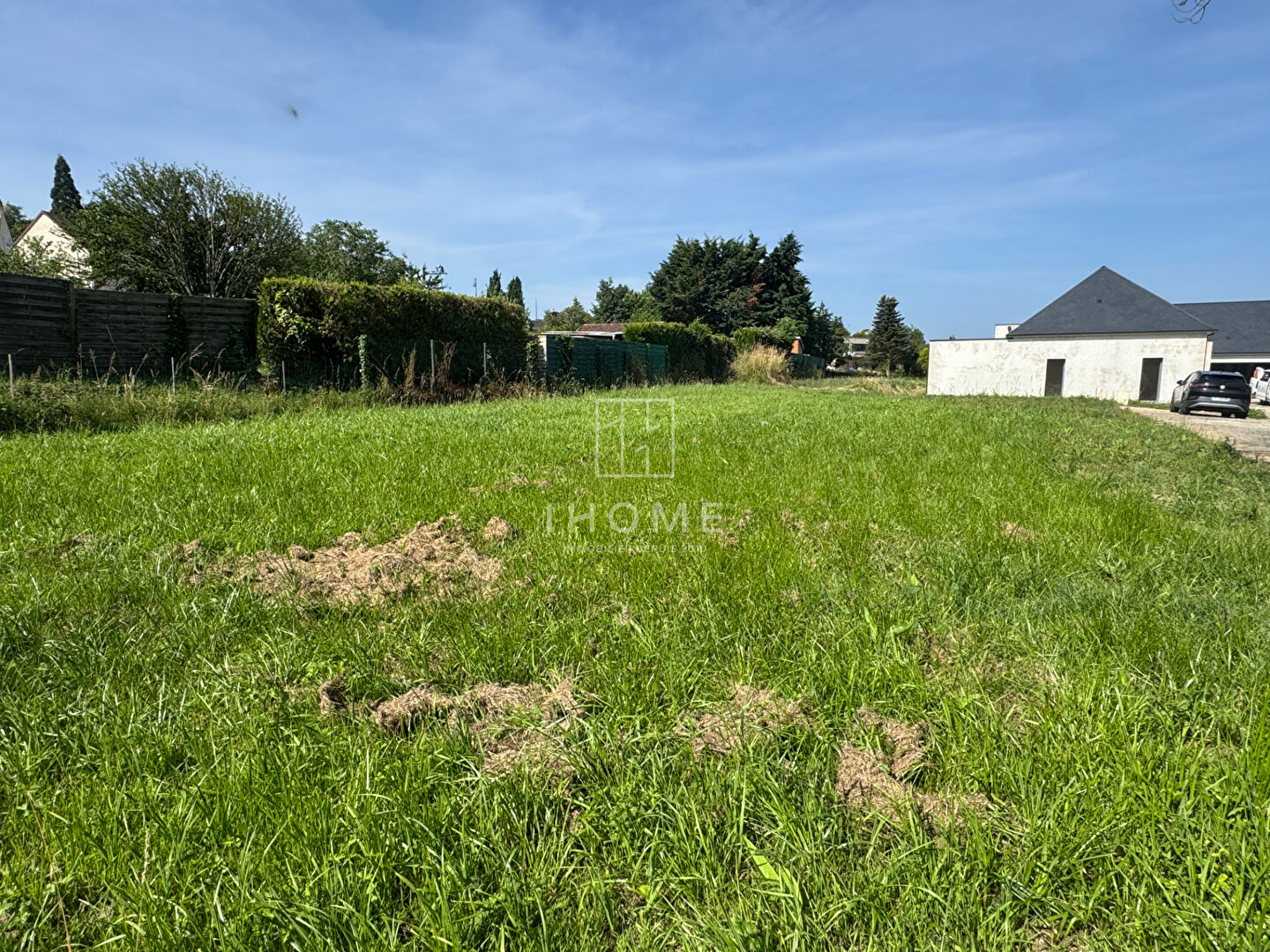 TERRAIN / PARIGNE L'EVEQUE / 723m2