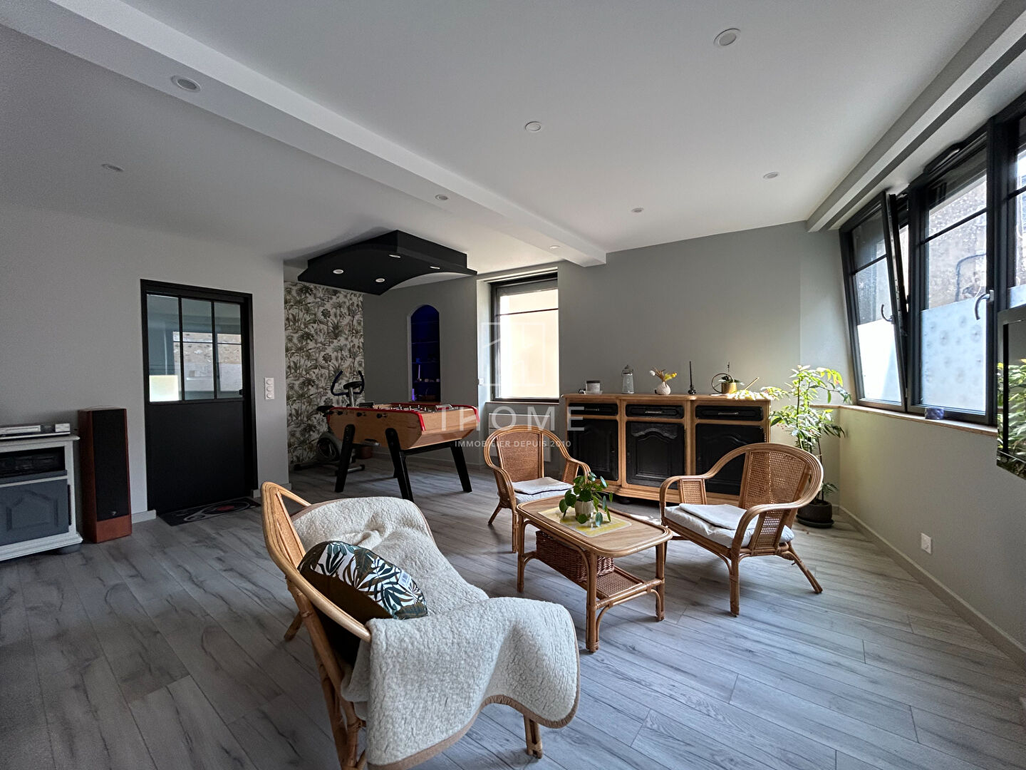 Maison coeur de bourg 6 pièces 248m²