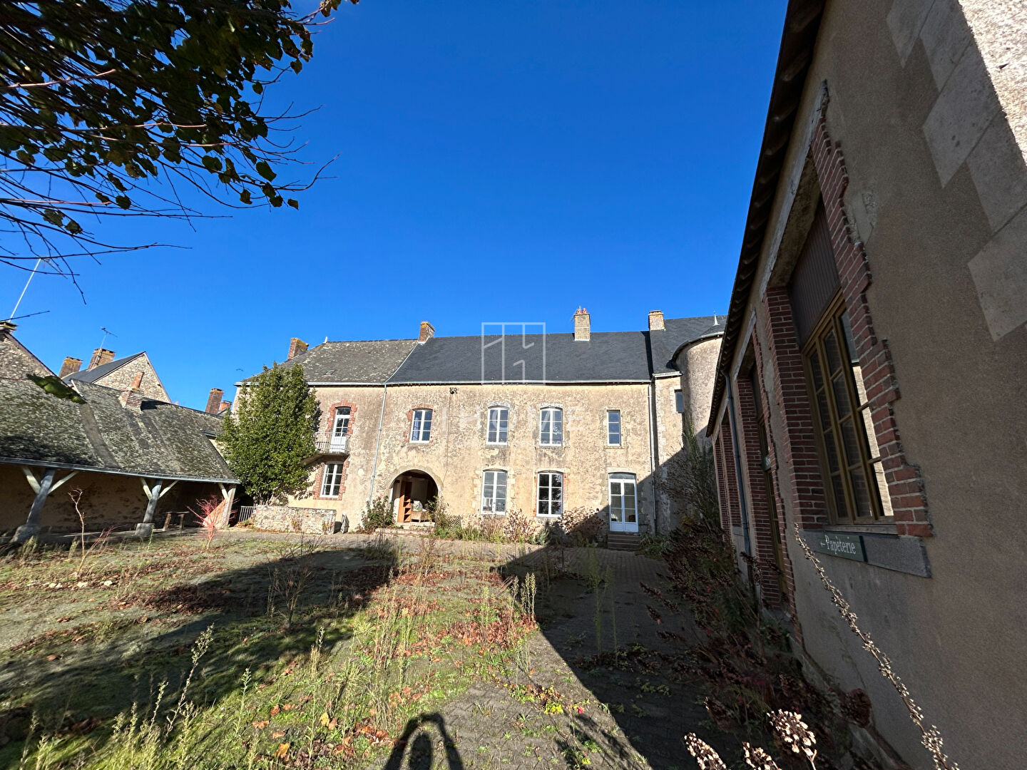 Photo Maison à vendre à Sainte Suzanne et Chammes image 2/6