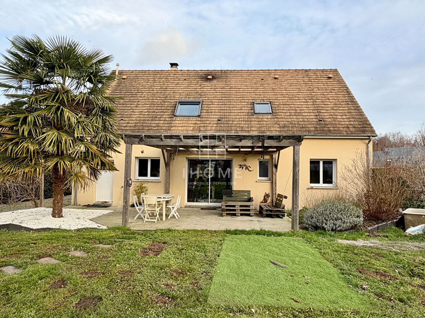 Photo GUECELARD image 1/6