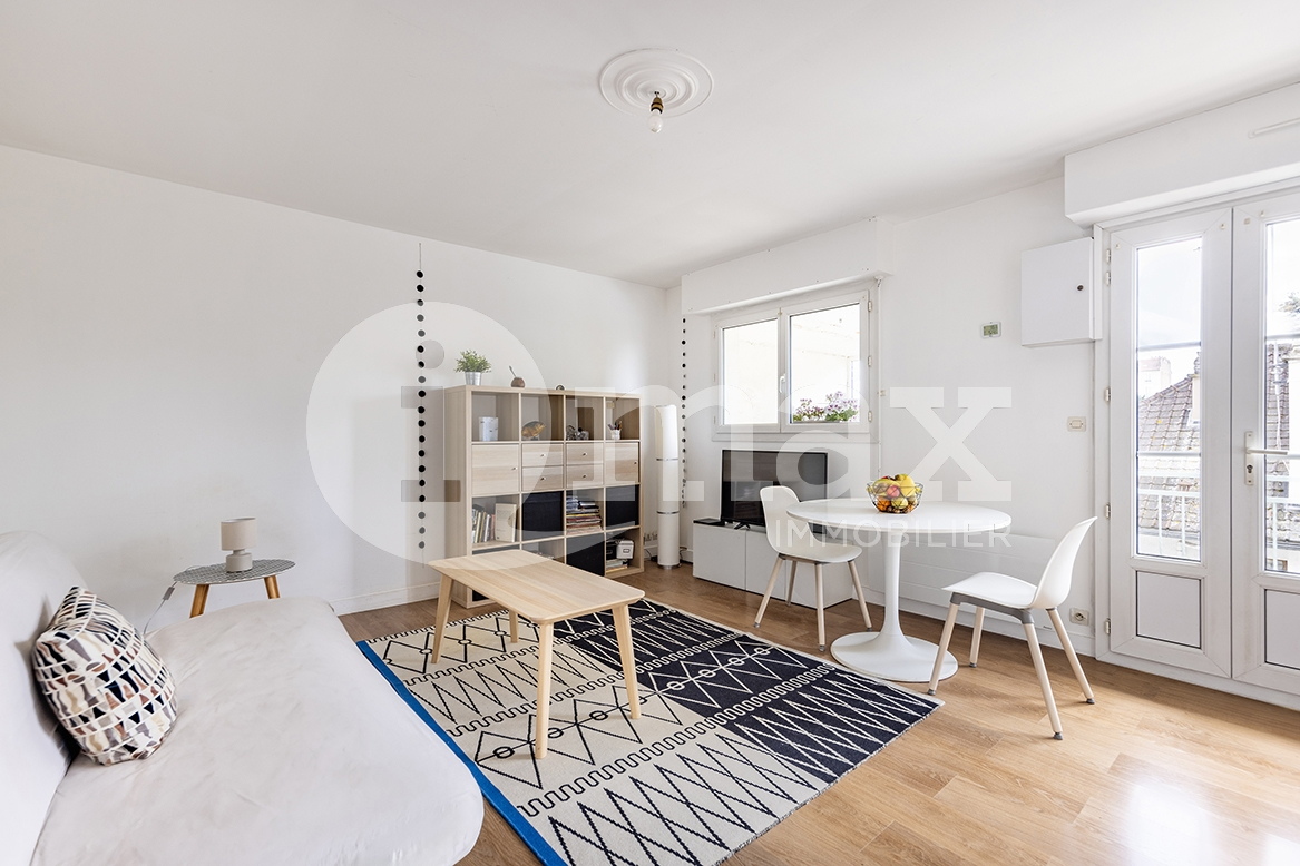COLOMBES GARE - STUDIO 27 m² - DERNIER ETAGE - 179 000 € FAI