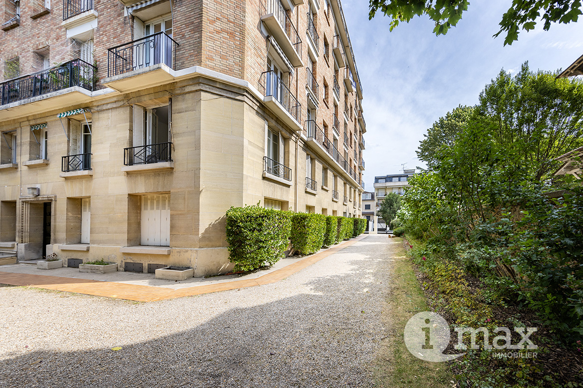BOIS-COLOMBES RASPAIL - EXCLUSIVITÉ - 3 PIECES - 499 000 € FAI