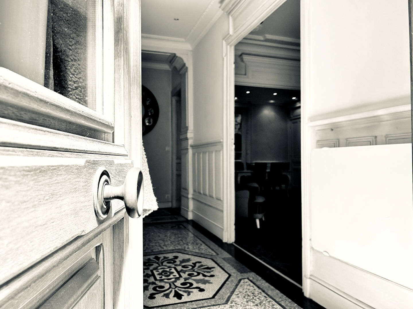 Photo APPARTEMENT D'EXCEPTION DE 145m² EN REZ DE JARDIN DE BATISSE image 4/6