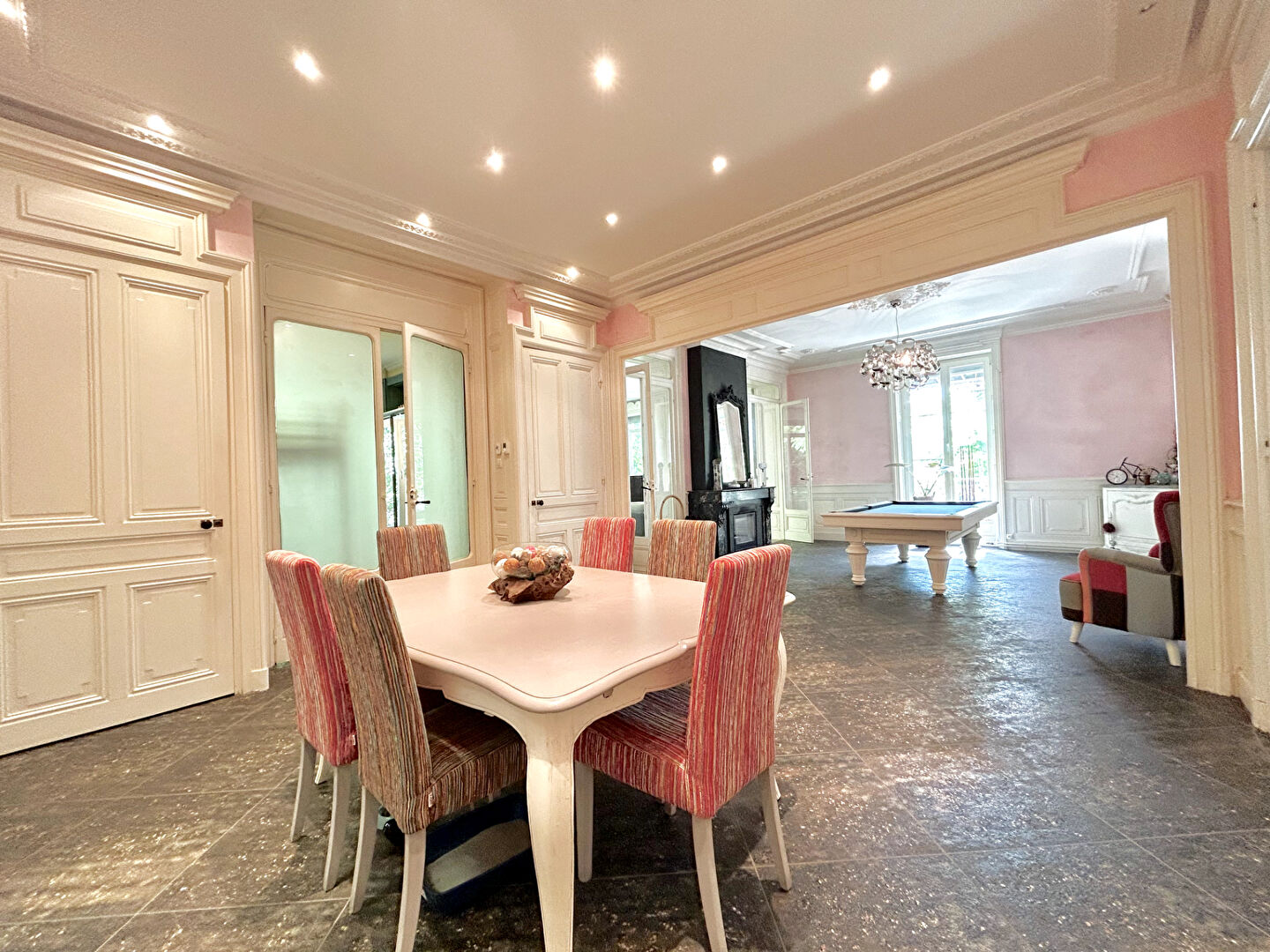 Photo APPARTEMENT D'EXCEPTION DE 145m² EN REZ DE JARDIN DE BATISSE image 6/6