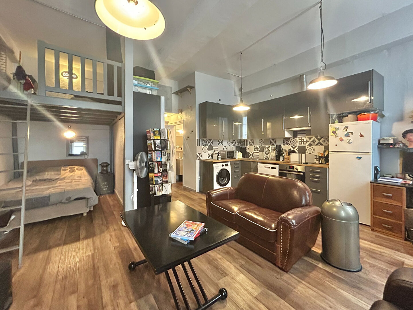 Photo LYON PRESQU'ILE - SUPERBE APPARTEMENT NEW YORKAIS - AU CALME image 3/6