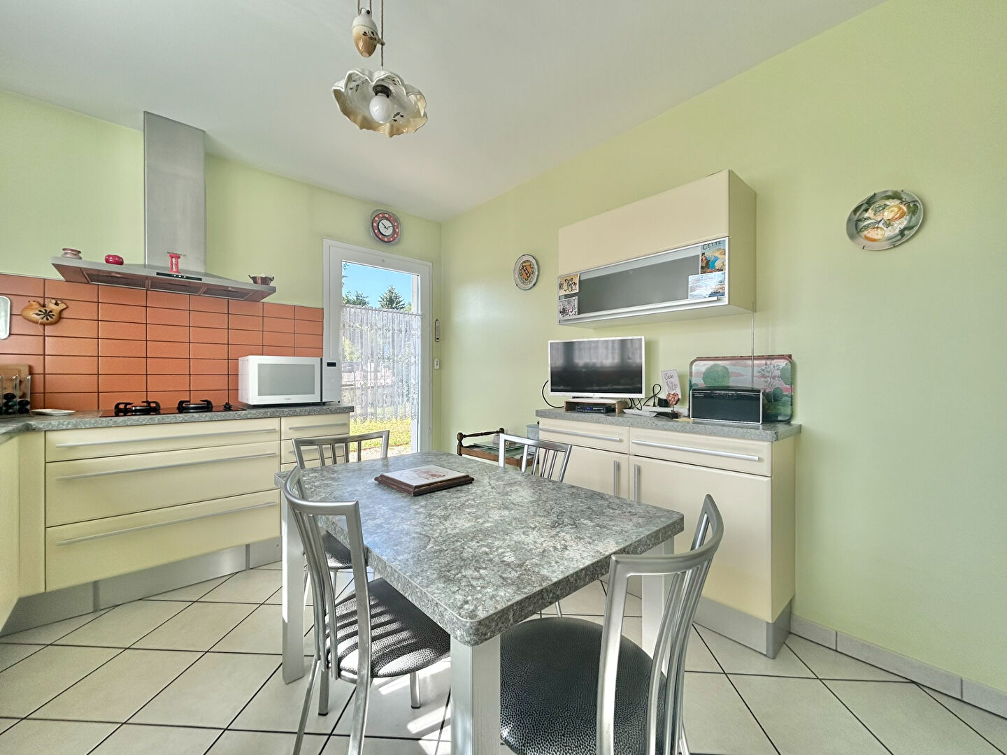 Photo GRANDE VILLA RECENTE PROCHE DES COMMERCES ET ECOLES image 3/6