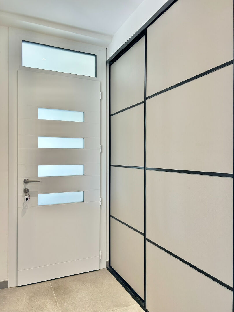 Photo GRANDE VILLA RENOVEE 205 m² + ANNEXES 155 m² EN LISIERE DE BOIS image 3/6