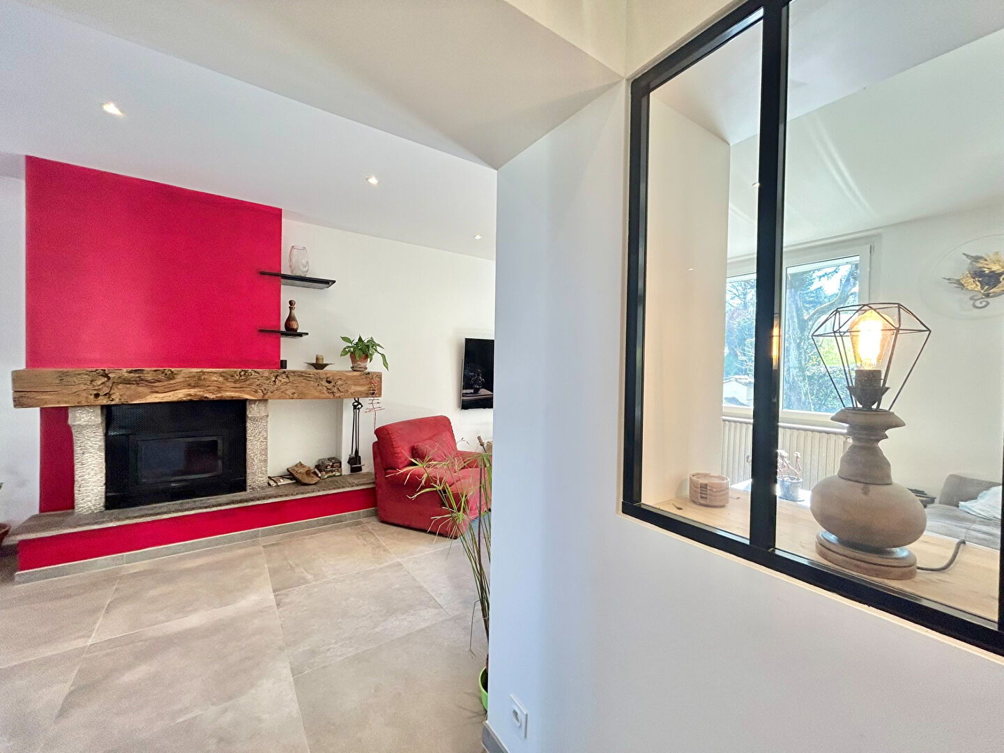 Photo GRANDE VILLA RENOVEE 205 m² + ANNEXES 155 m² EN LISIERE DE BOIS image 4/6