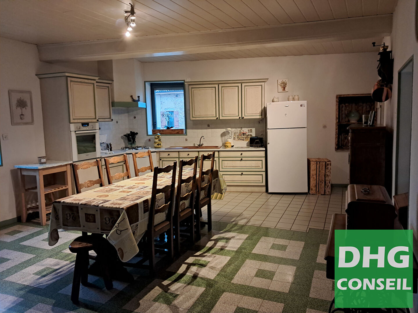 71850 CHARNAY lès MÂCON VENTE MAISON T6 3 CHAMBRES