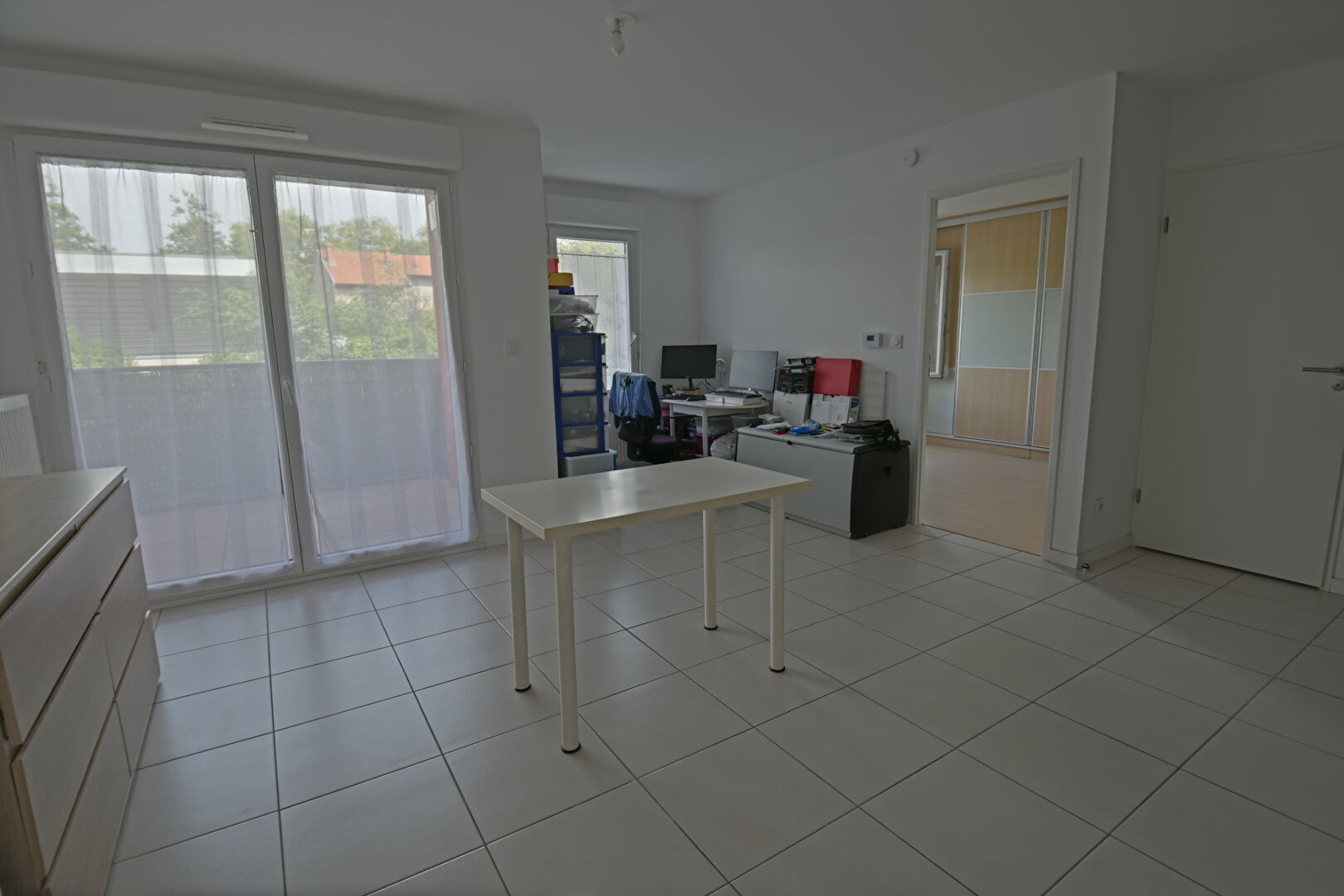 69200 VENISSIEUX PROX TRAM T4 / METRO D VENTE APPARTEMENT T2 1CH 40m²