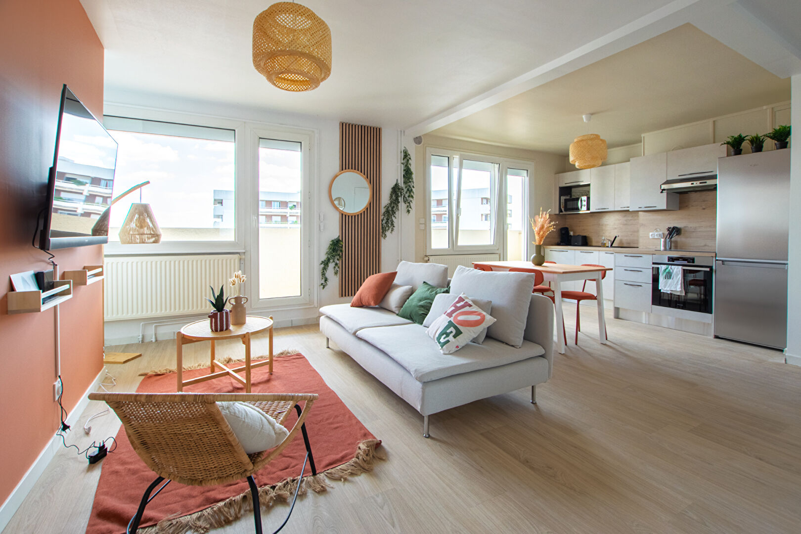 LOCATION À LA CHAMBRE