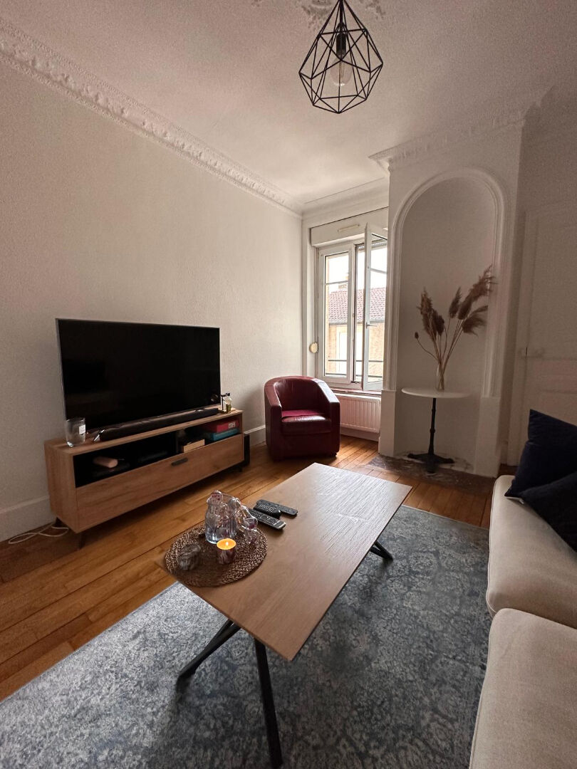 Photo T2 41 m² meublé image 1/6