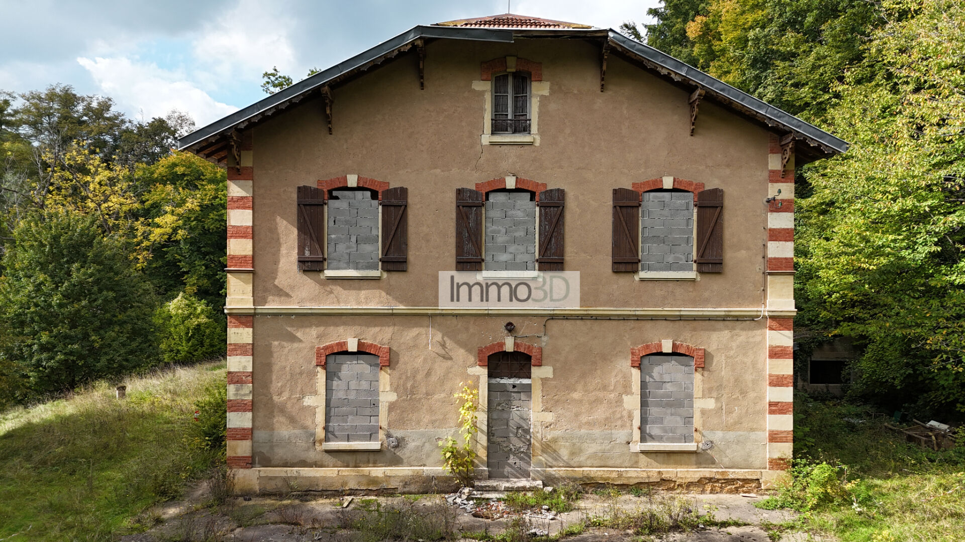 Photo Bâtisse Champigneulles 393 m2 image 2/6