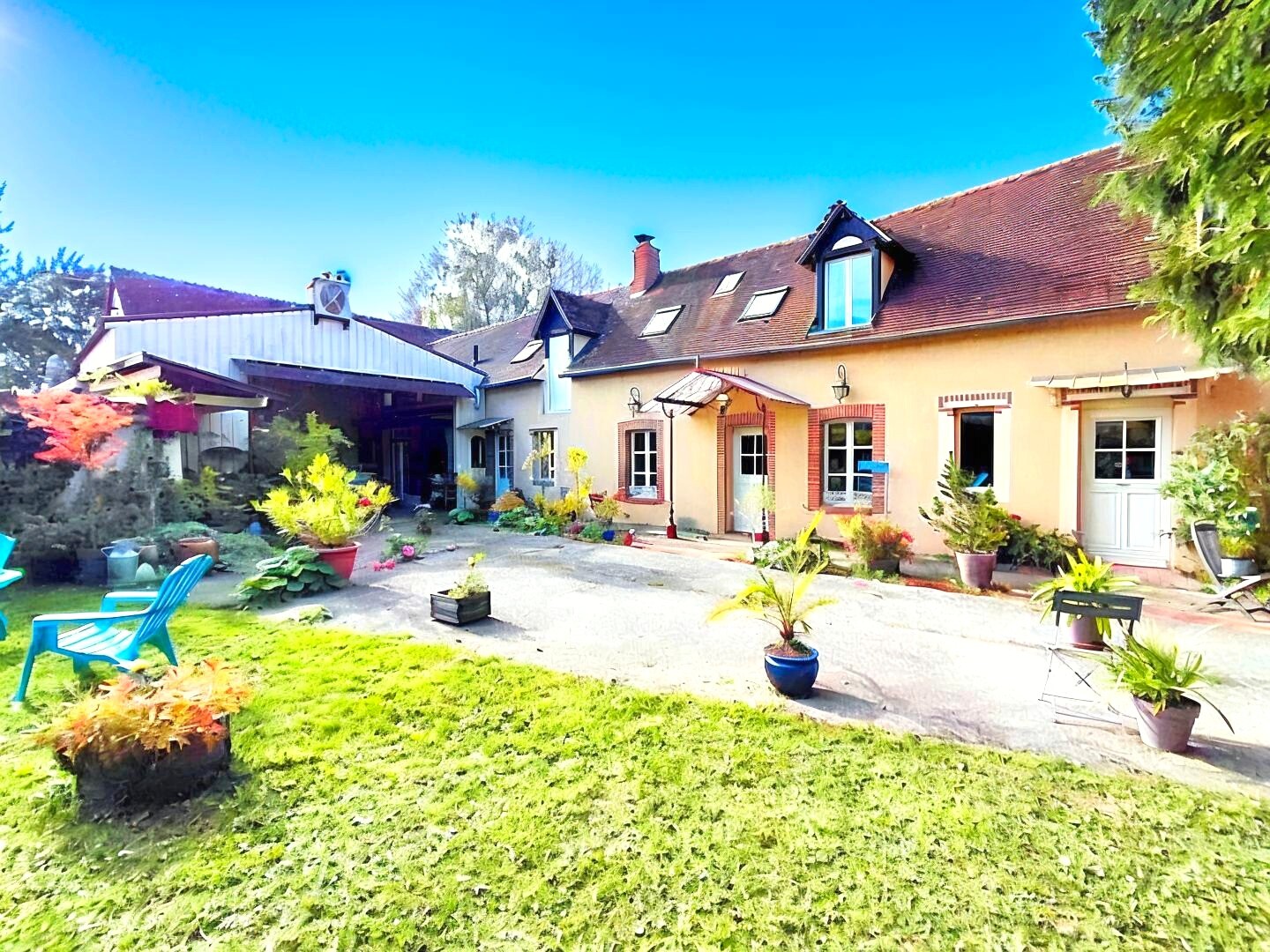 Photo Maison 8 pièces à vendre à Jouy image 2/6