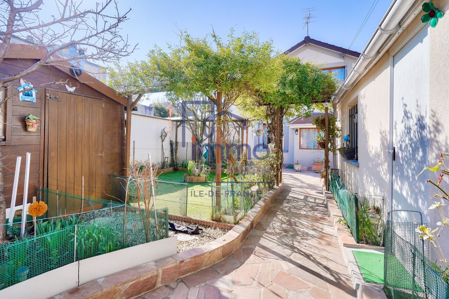 Photo À Vendre / Maison 70 m² avec terrain 177 m2 garage+cave - Blanc-Mesnil (Impasse Calme) image 2/6