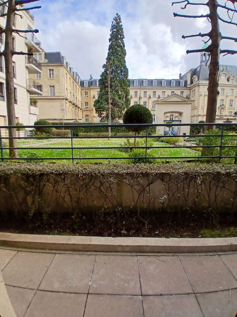 Photo 2 pièces avec terrasse image 5/6