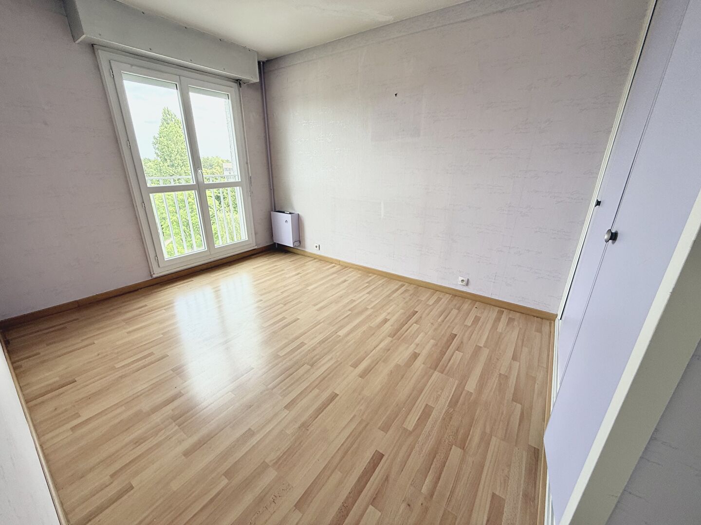 Photo LES ULIS image 6/6