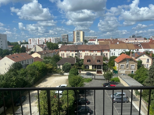 Photo 3 pièces avec Balcon en bon état image 1/6