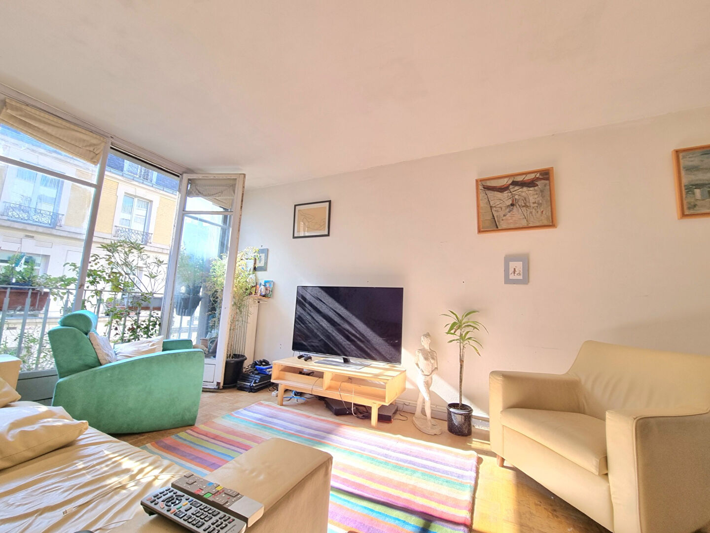 Photo TRAVERSANT SUD/NORD, LUMINEUX, 5ème étage avec ascenseur image 2/6