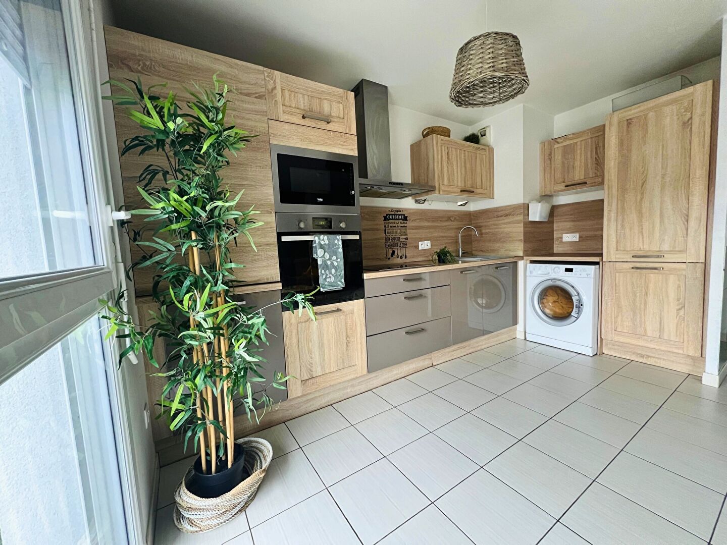 Photo 3 pièces avec balcon refait à neuf image 3/6