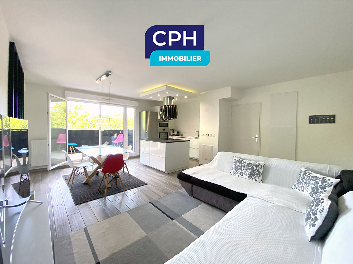 Photo Exclusivité très bel F4 avec terrasse sans vis à vis dans immeuble récent. image 1/6