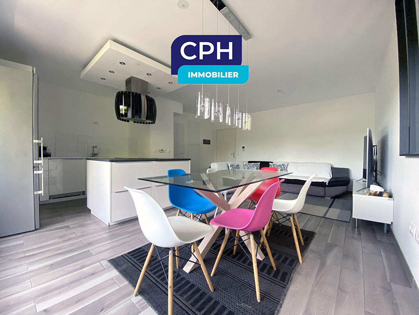 Photo Exclusivité très bel F4 avec terrasse sans vis à vis dans immeuble récent. image 2/6