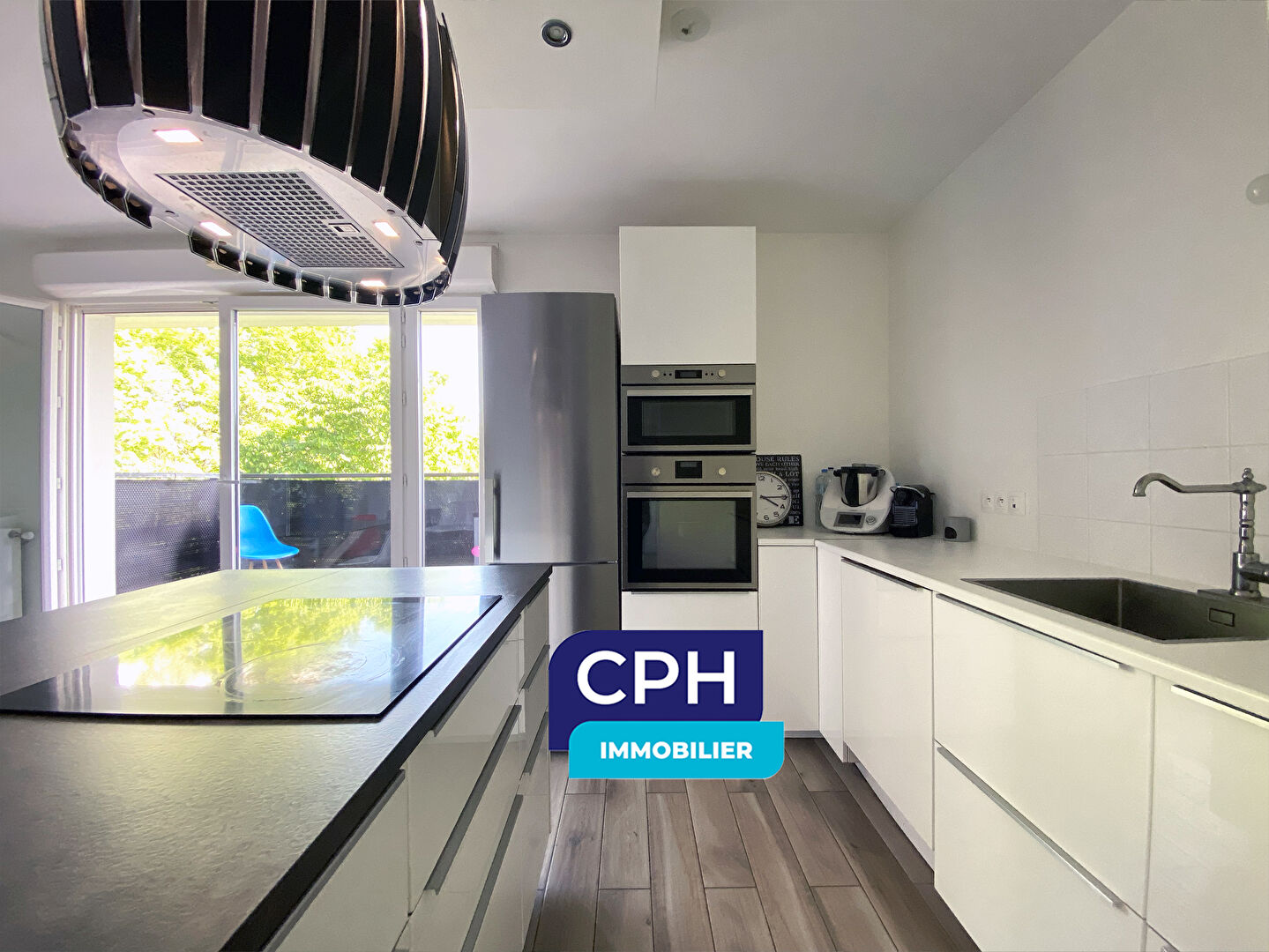 Photo Exclusivité très bel F4 avec terrasse sans vis à vis dans immeuble récent. image 4/6